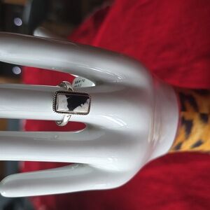 925 Sterling Silver White Buffalo Stone Ring~Sz 8